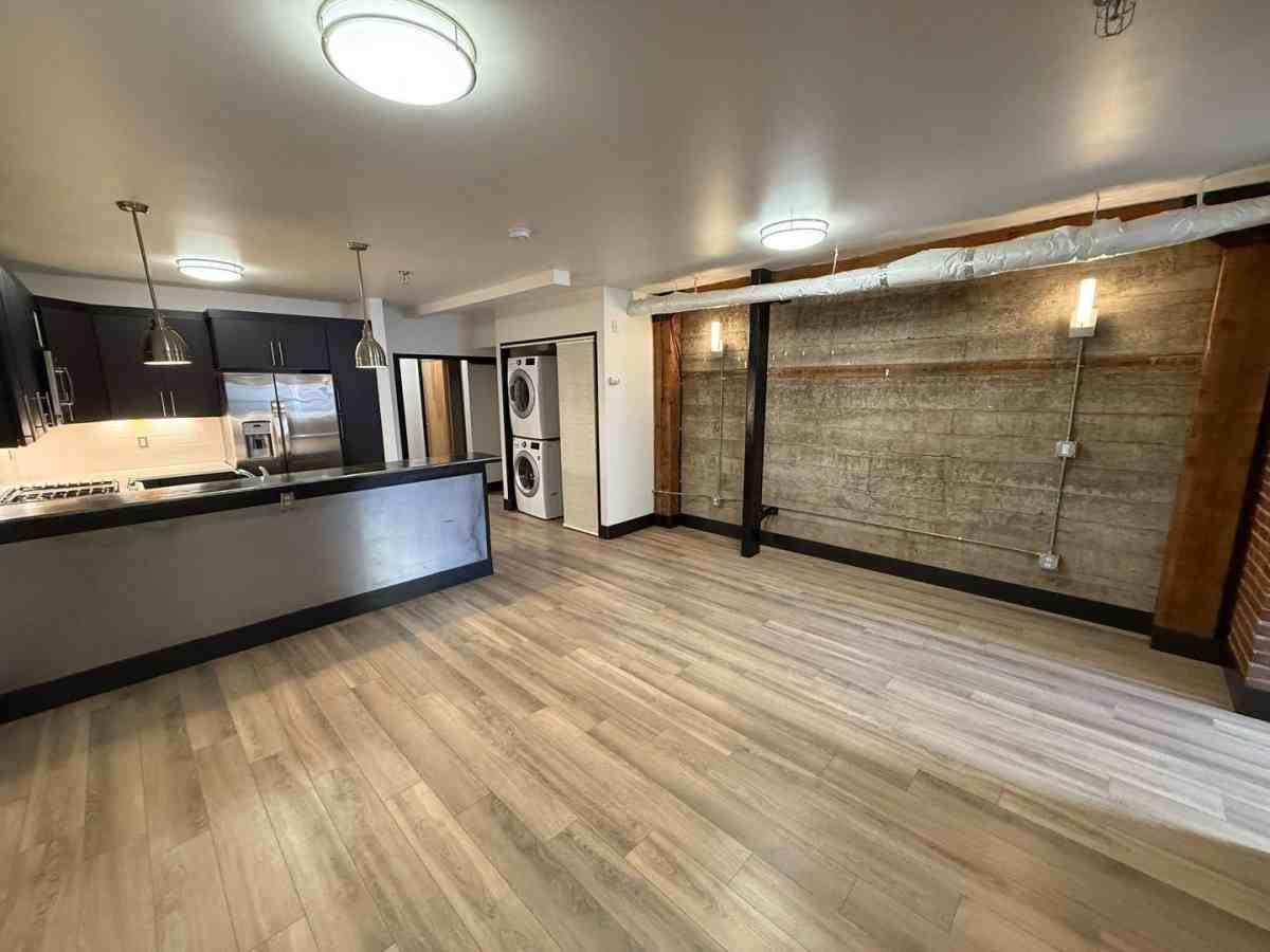 160 Liberty St Ne - Photo 4 of 10