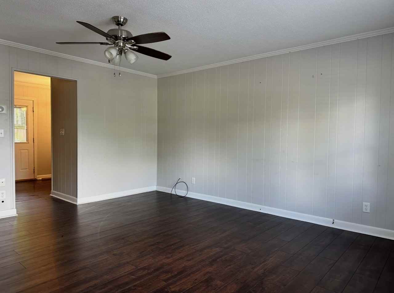 5003 Edwards Rd Unit 19 #19 - Photo 2 of 13