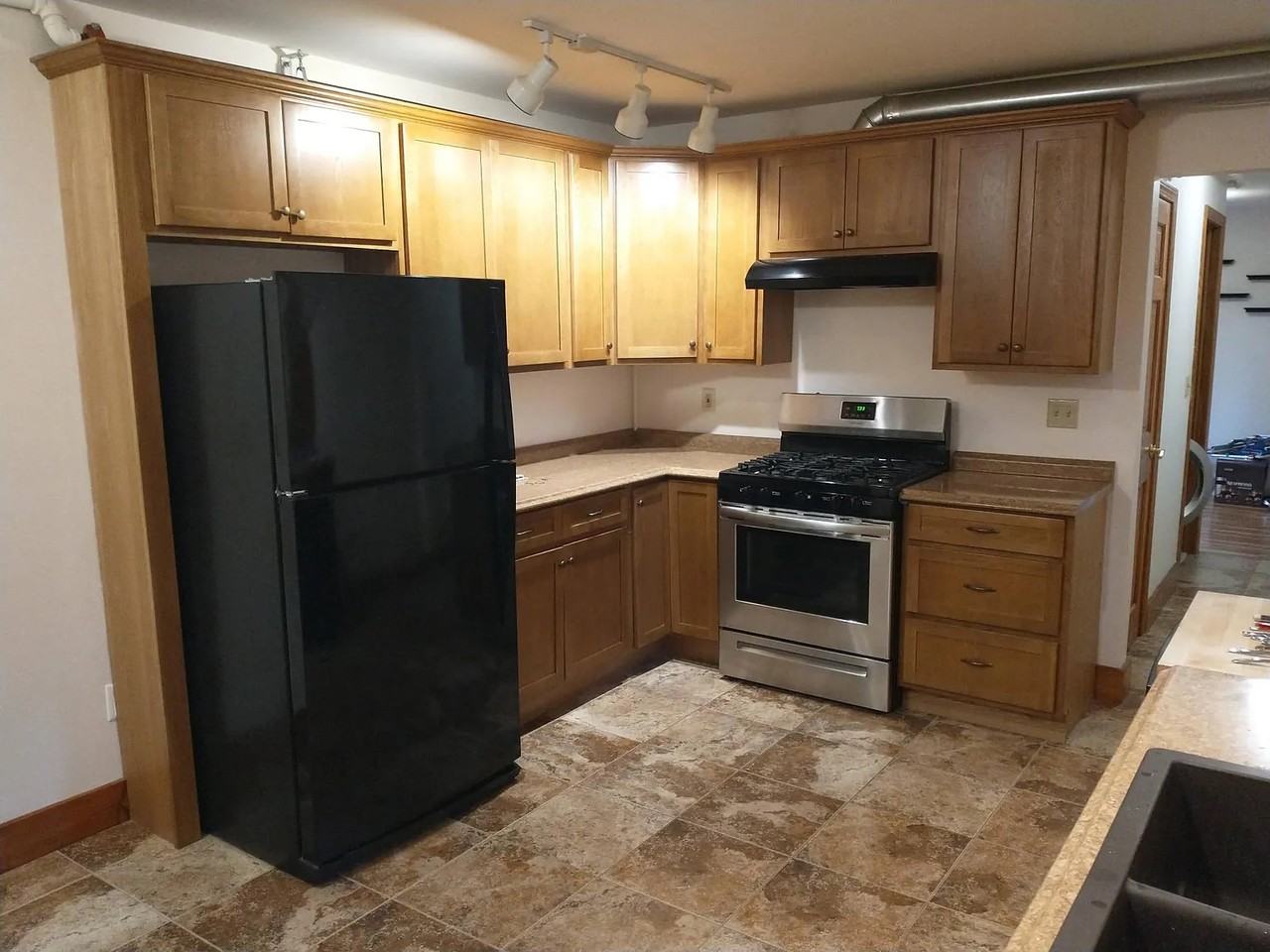 9 Phillips St #1-7PHILLPS - Photo 4 of 16