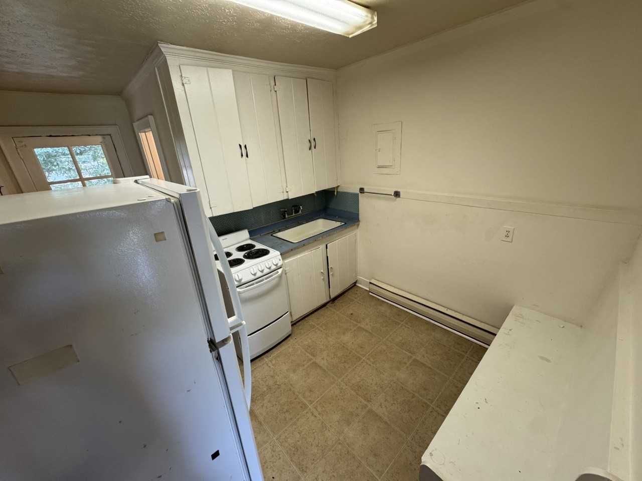 510 28th Ave N #8 - Photo 6 of 11