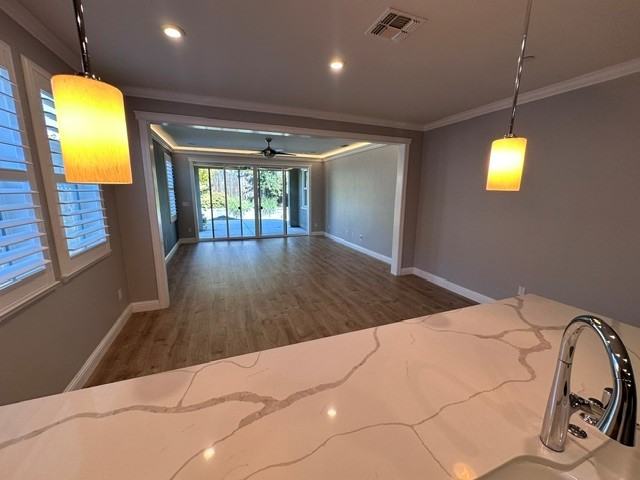 4145 Hydra Cir - Photo 4 of 21