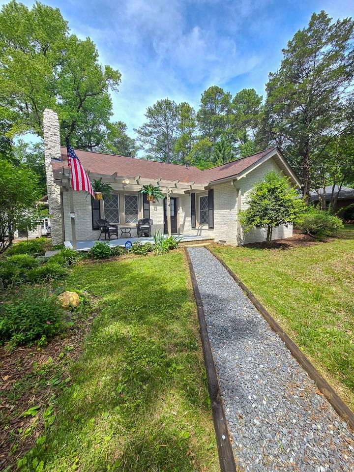 3014 Hope Valley Rd - Photo 2 of 21