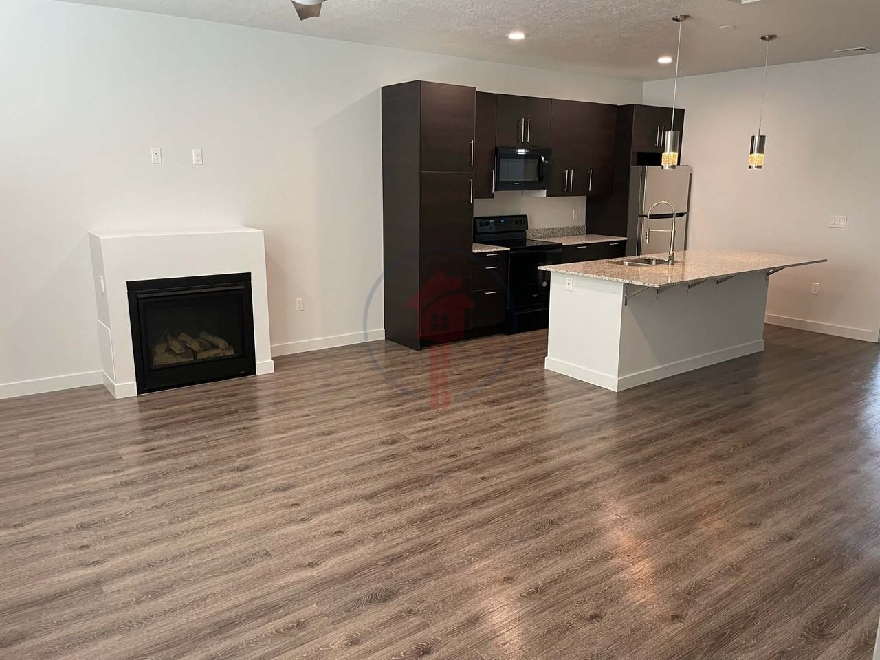None 553/557 Smelter Rd. - Photo 2 of 12