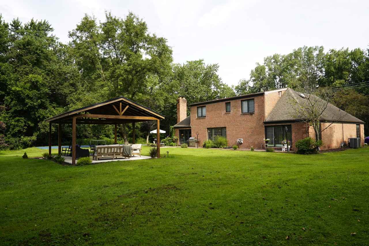 17640 Douglas Rd - Photo 4 of 26