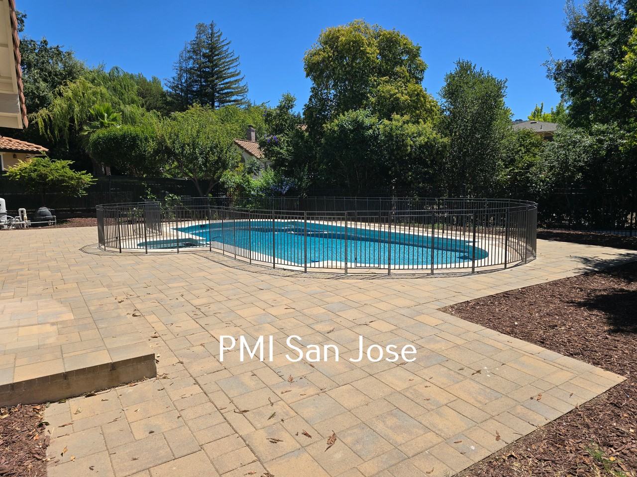 16870 Gallop Dr - Photo 4 of 22