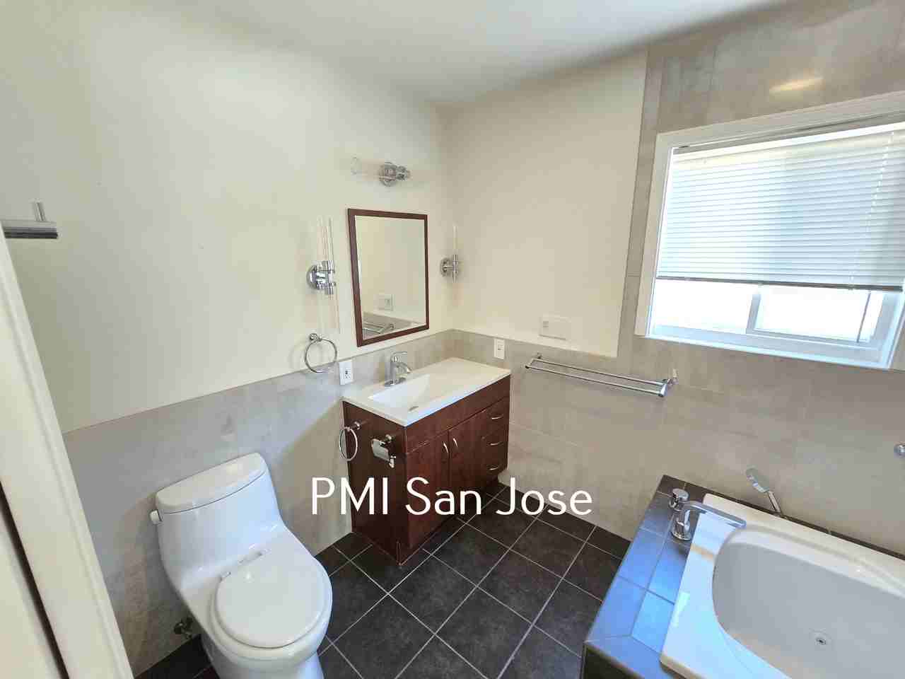 16870 Gallop Dr - Photo 7 of 22