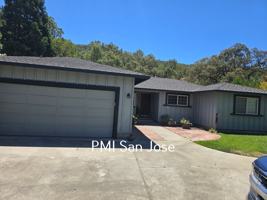 featured image of 900 Susan Ct