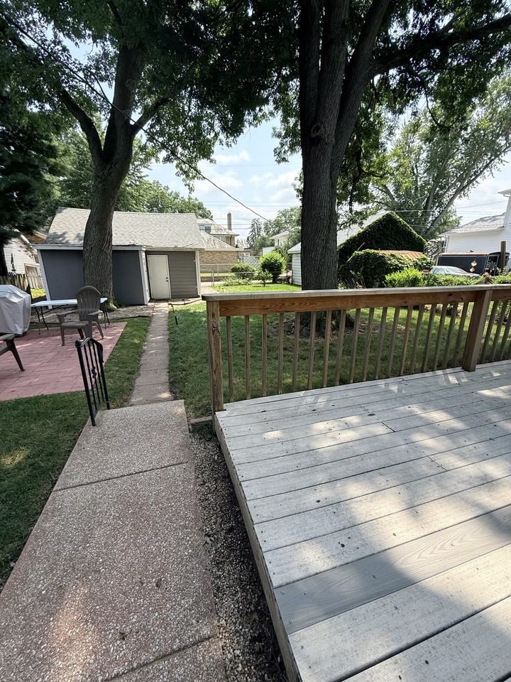 122 E Pokagon St - Photo 4 of 5