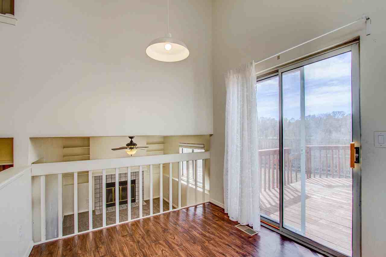 3380 Beechwood Ct - Photo 7 of 31