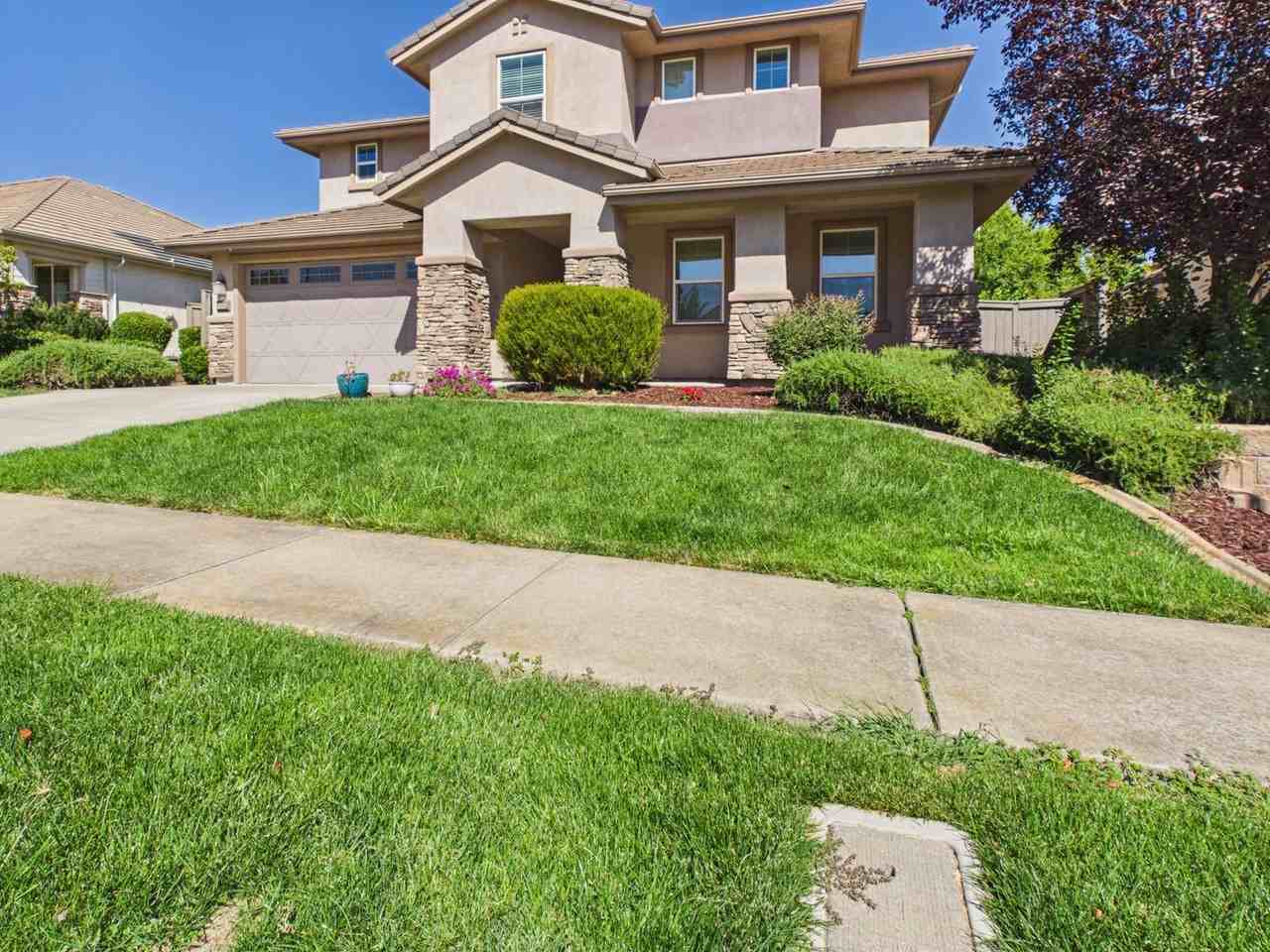 4085 David Loop - Photo 2 of 32