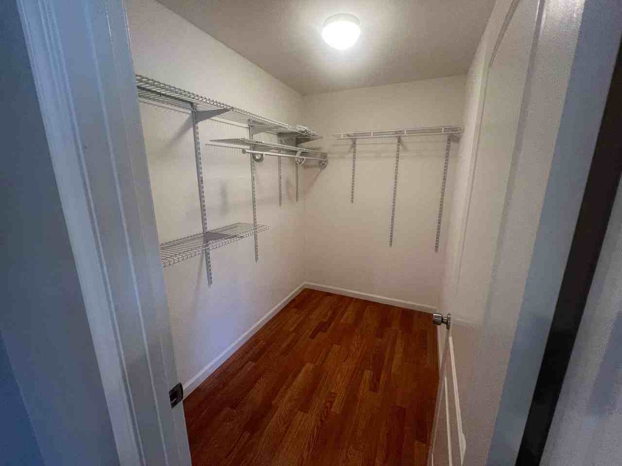 880 San Mateo Ct - Photo 7 of 15