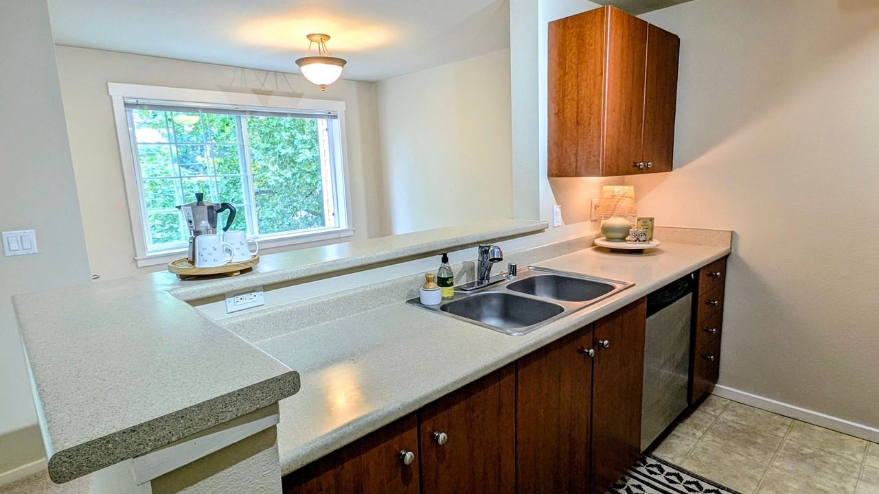 12404 E Gibson Rd #Q302 - Photo 7 of 22
