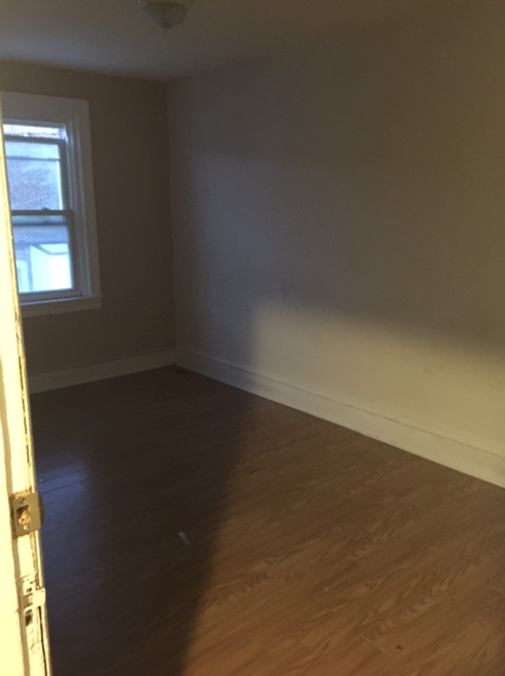 5410 Florence Ave - Photo 5 of 5