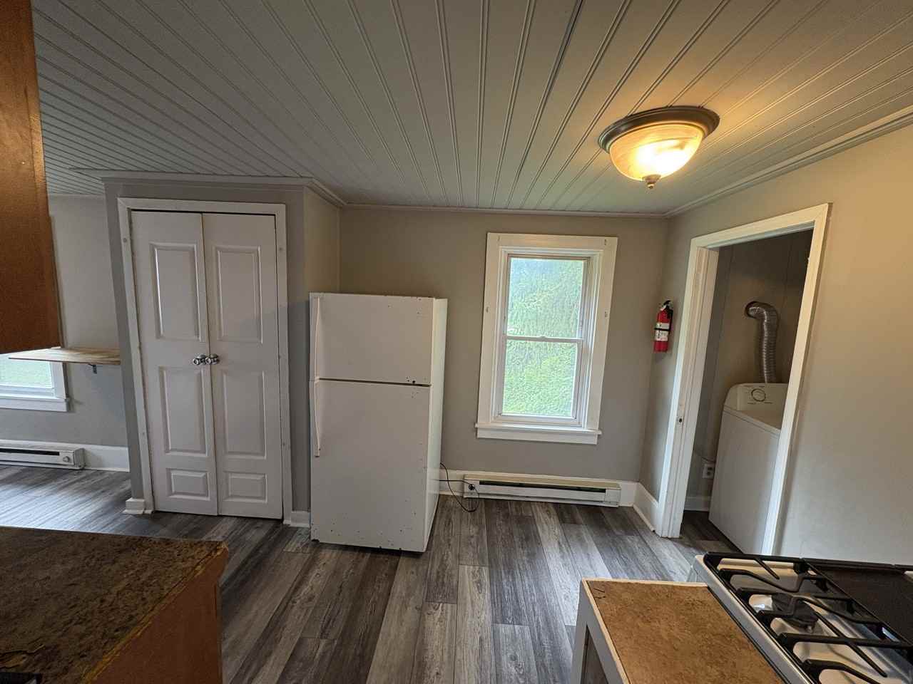 132 Main St - Photo 7 of 17