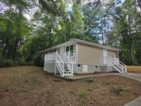 101 Bowen Dr - Photo 1 of 1