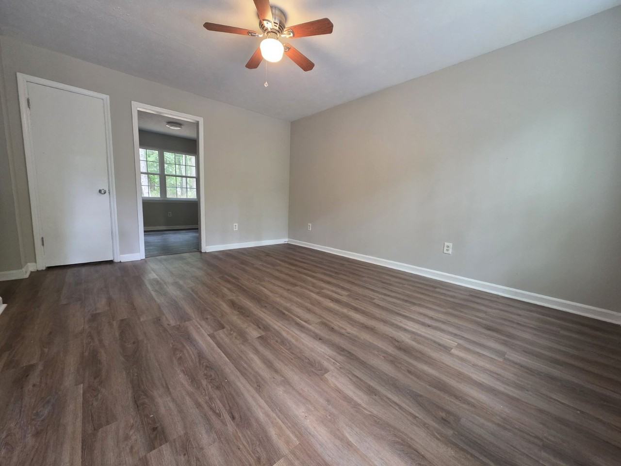 101 Bowen Dr - Photo 6 of 18