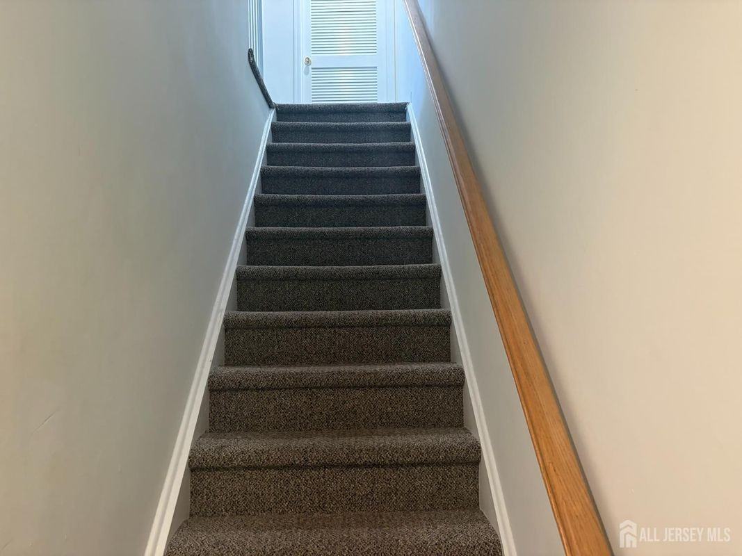 14 Prestwick Way - Photo 3 of 25