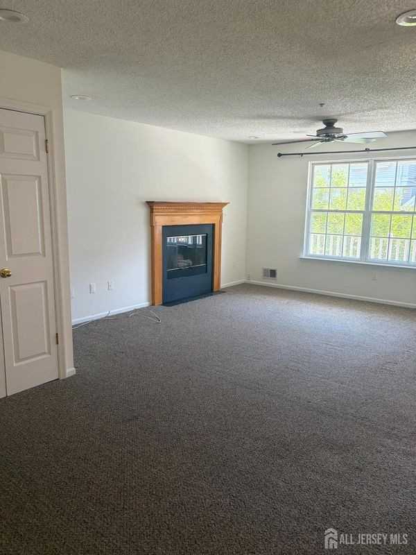 14 Prestwick Way - Photo 5 of 25