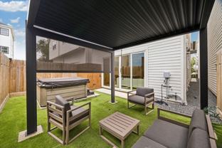 826 Nadine St - Photo 1 of 1