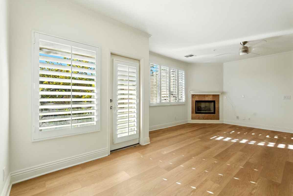 22681 Oakgrove ##225 - Photo 6 of 42
