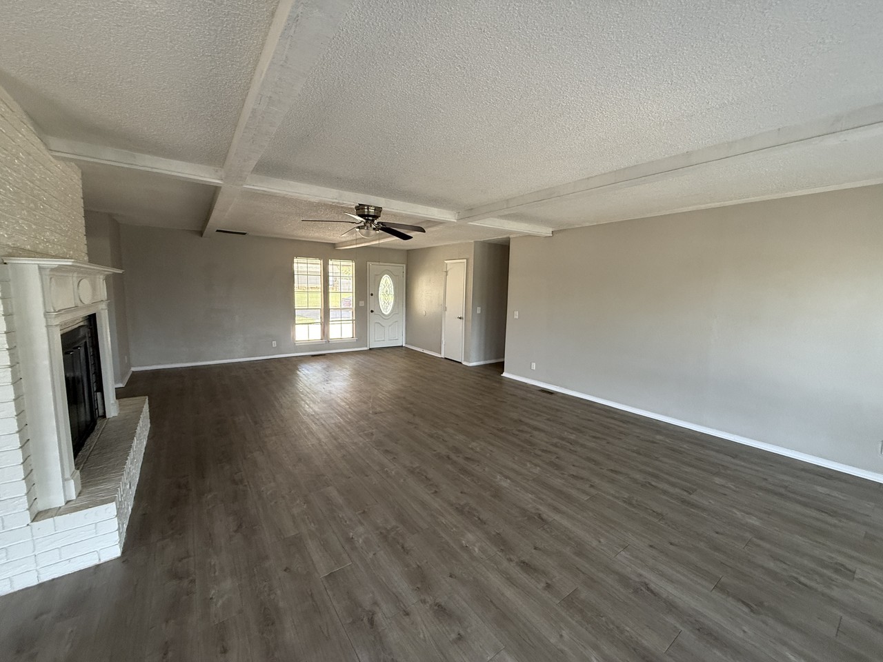 300 S 24th St - Photo 3 of 21
