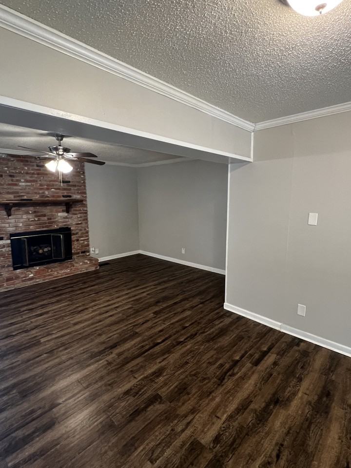 4705 N Cedar St - Photo 7 of 21