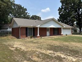 featured image of 912 Gibson Ct