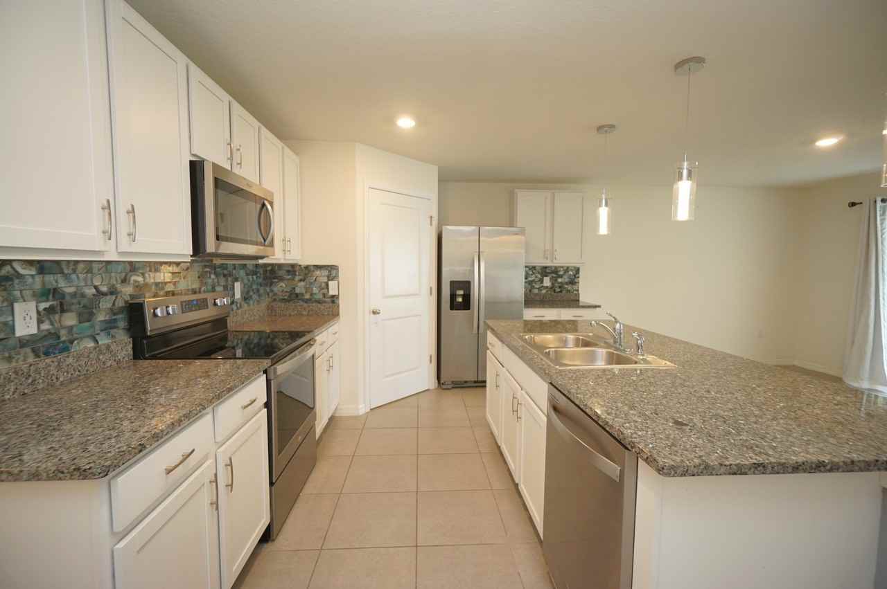 501 Calico Scallop St - Photo 4 of 24