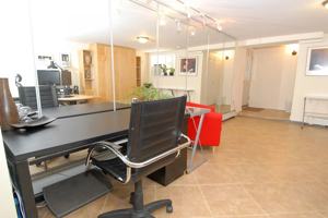 featured image of 16 Micieli Pl