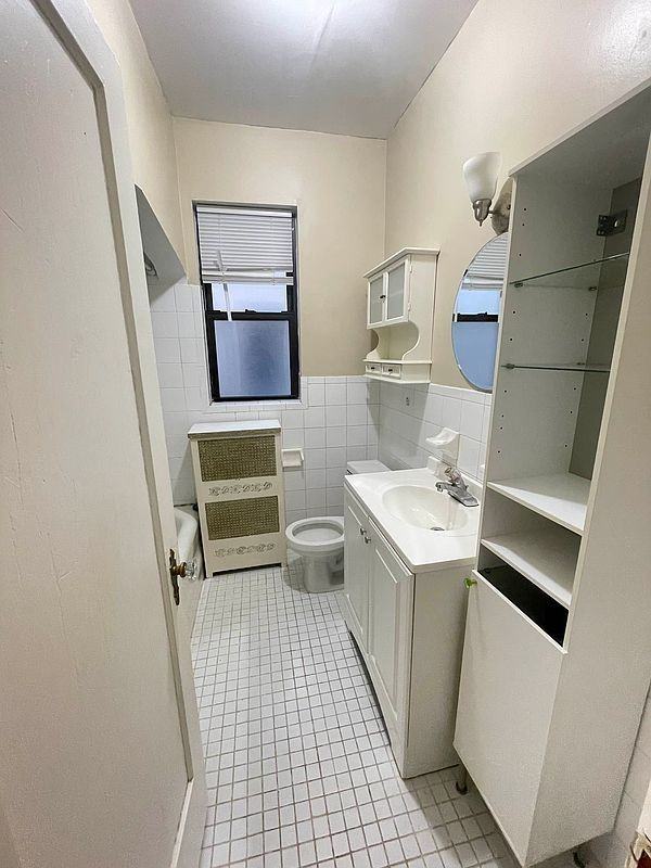 248 Hart Blvd - Photo 3 of 6