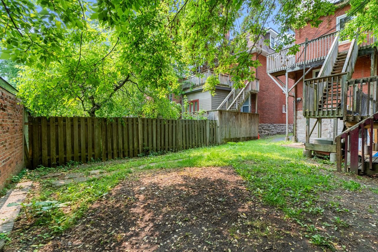 339 Chapel Street #3 - Photo 5 of 23