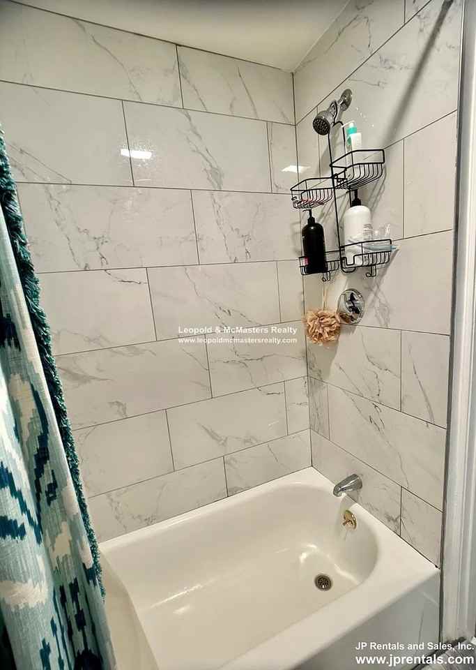 112 South St #1 - Photo 6 of 8