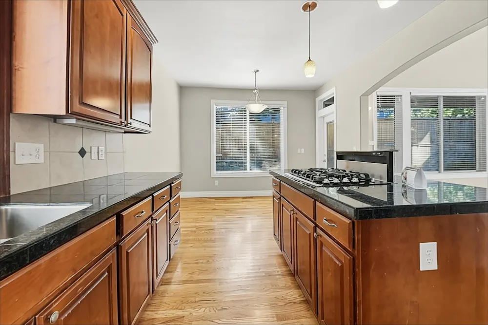 1551 Cypress Point Ave #NA - Photo 4 of 8