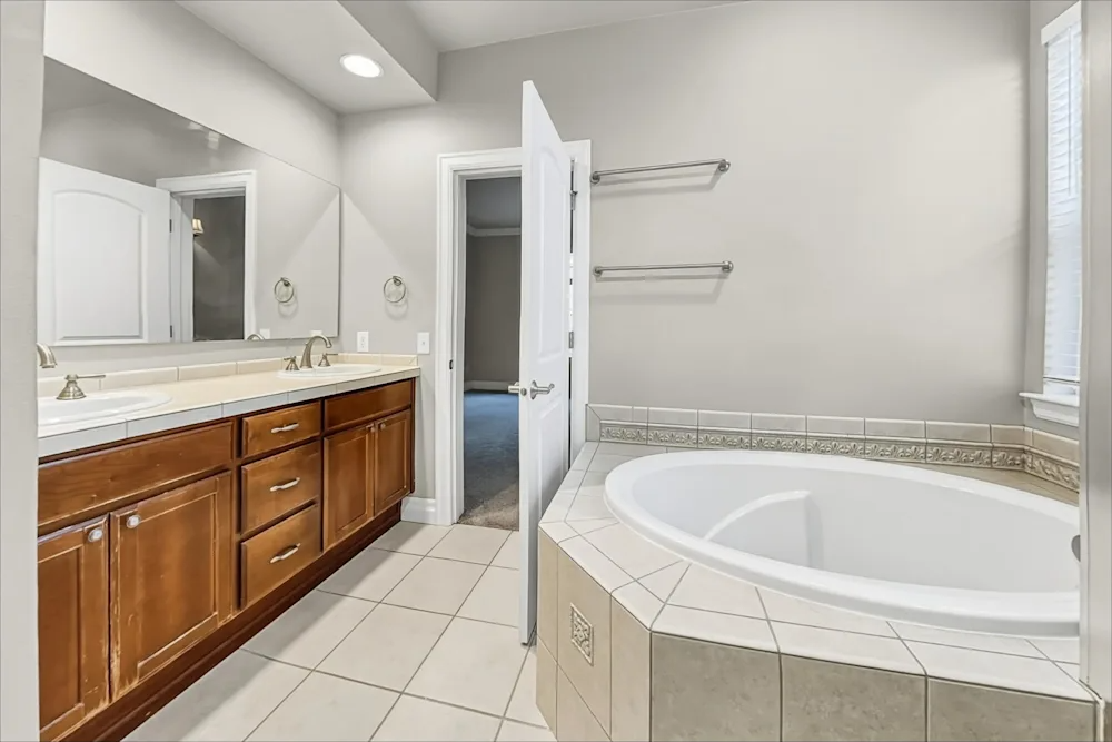 1551 Cypress Point Ave #NA - Photo 6 of 8