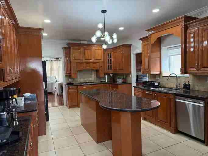 7029 Malvern Pl - Photo 3 of 15