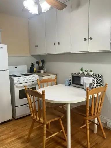240 Cathedral Ave #1 - Photo 6 of 10