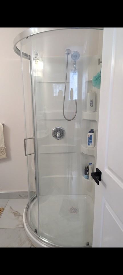 240 Crawford Avenue - Photo 7 of 13
