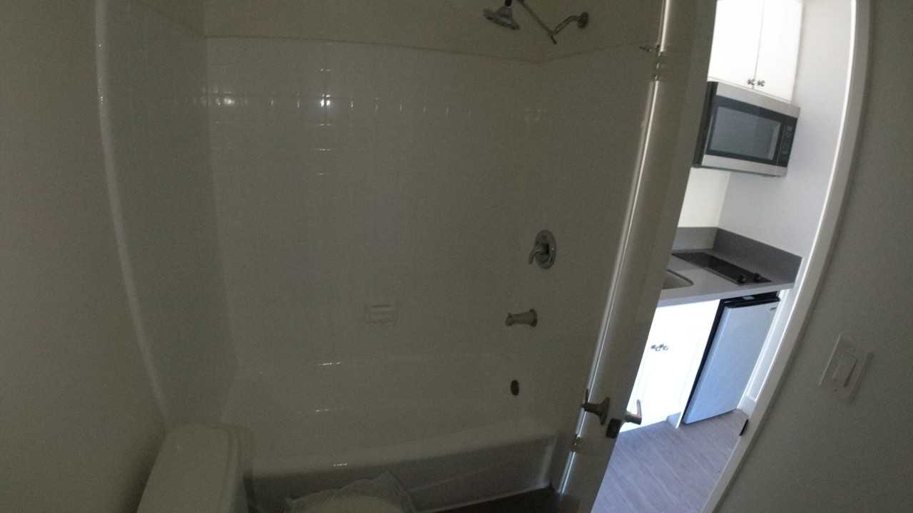 151 N Hoover St #12A - Photo 5 of 7