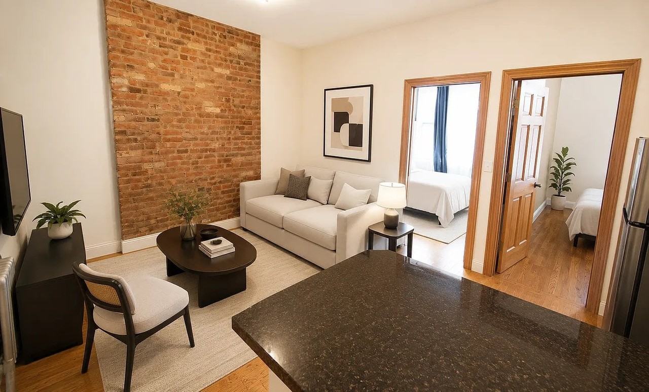 250 Broome St #10