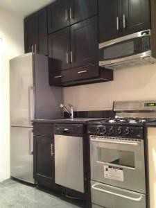 W 103rd St #1C - Photo 2 of 4