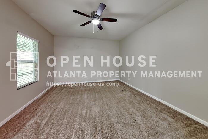 119 Spring Forrest Ln - Photo 4 of 24