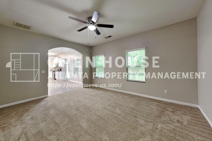 119 Spring Forrest Ln - Photo 5 of 24