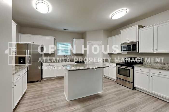 119 Spring Forrest Ln - Photo 6 of 24
