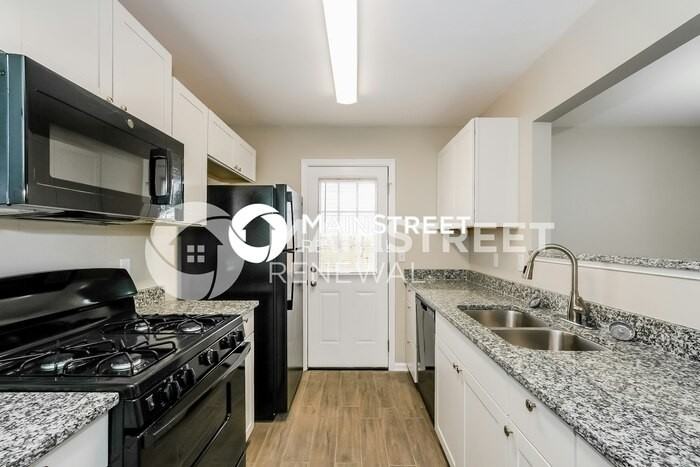 838 Tramore Dr - Photo 7 of 16