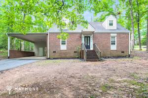 featured image of 402 Roosevelt Dr