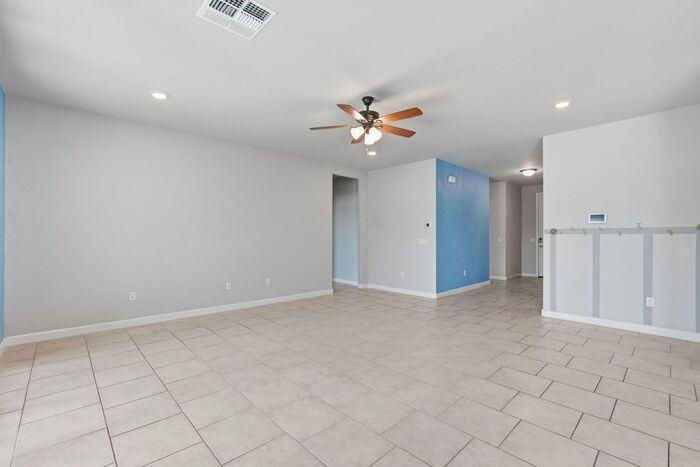 17985 S Whispering Glen Path - Photo 5 of 37