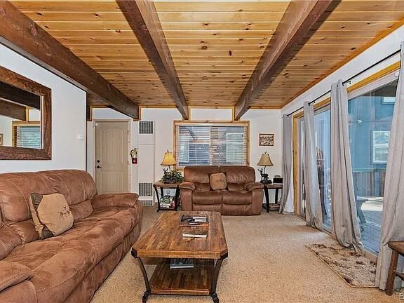 1219 Pigeon Rd - Photo 6 of 20