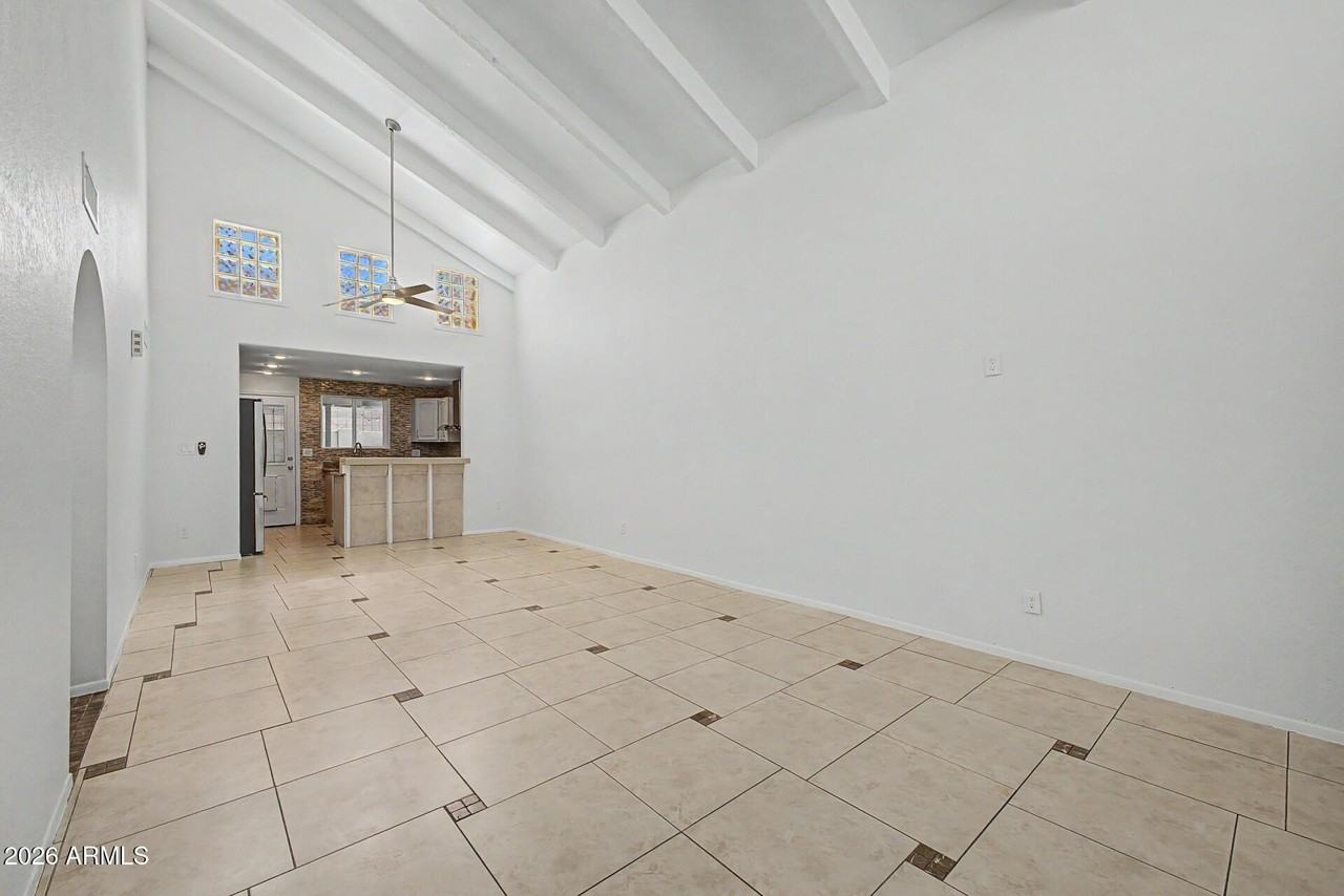 2225 E Catalina Dr - Photo 4 of 43