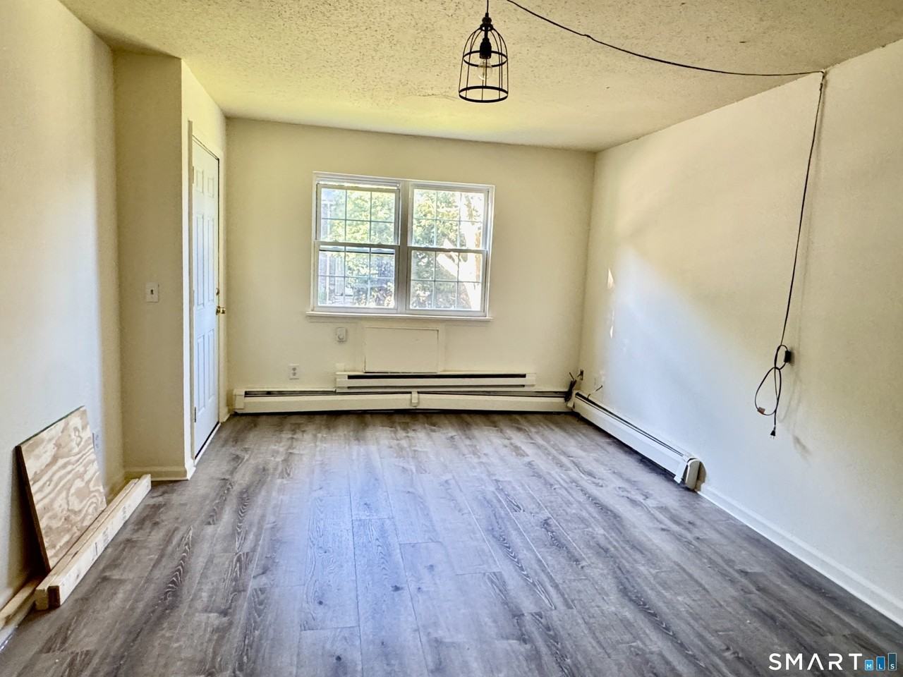 81 Angel Dr #A - Photo 2 of 16