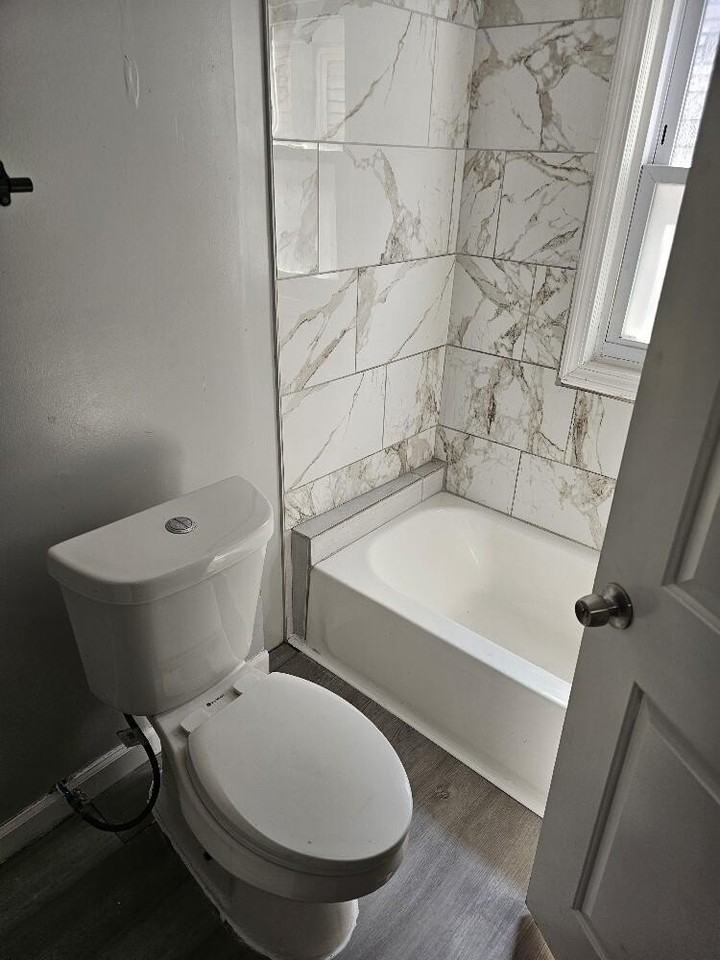 5056 Bewick St - Photo 6 of 13